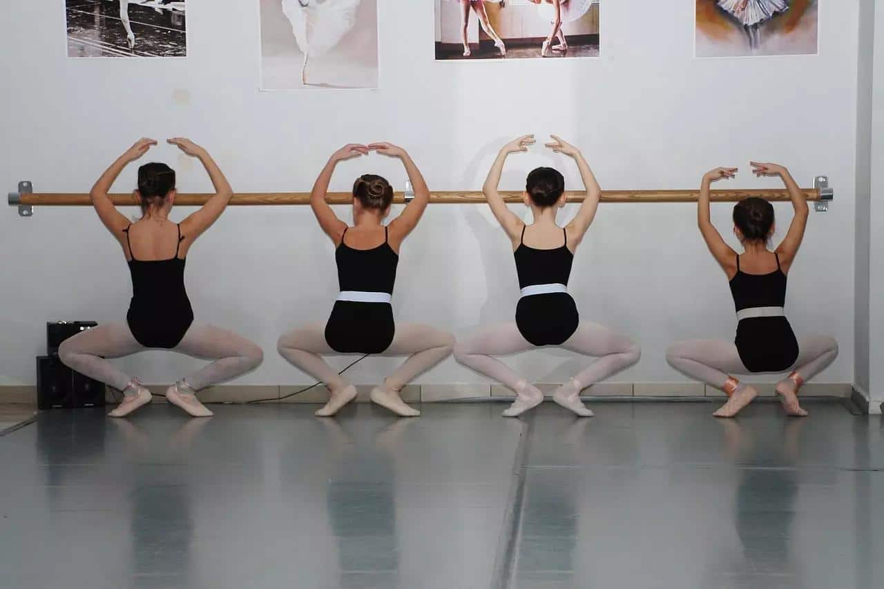 Quels sont les avantages de cette barre pour apprendre la danse ?