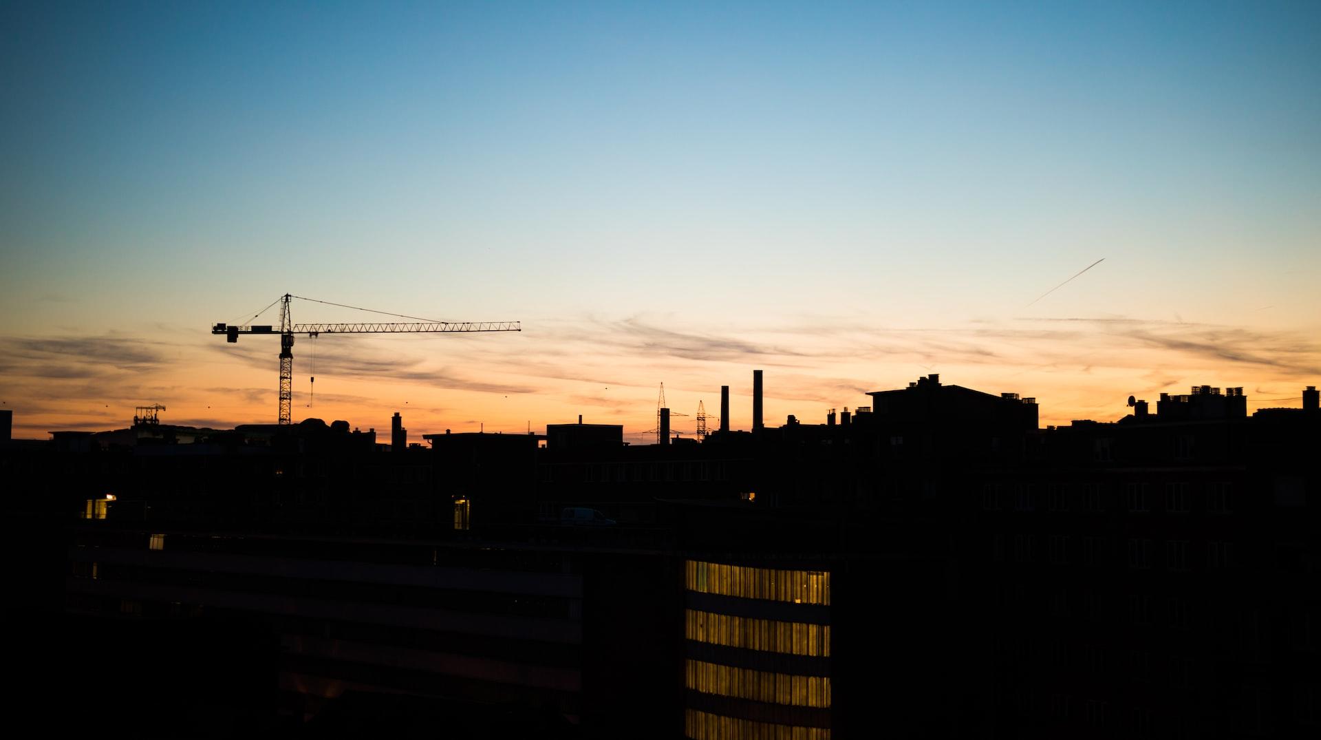 les immeubles de charleroi la nuit