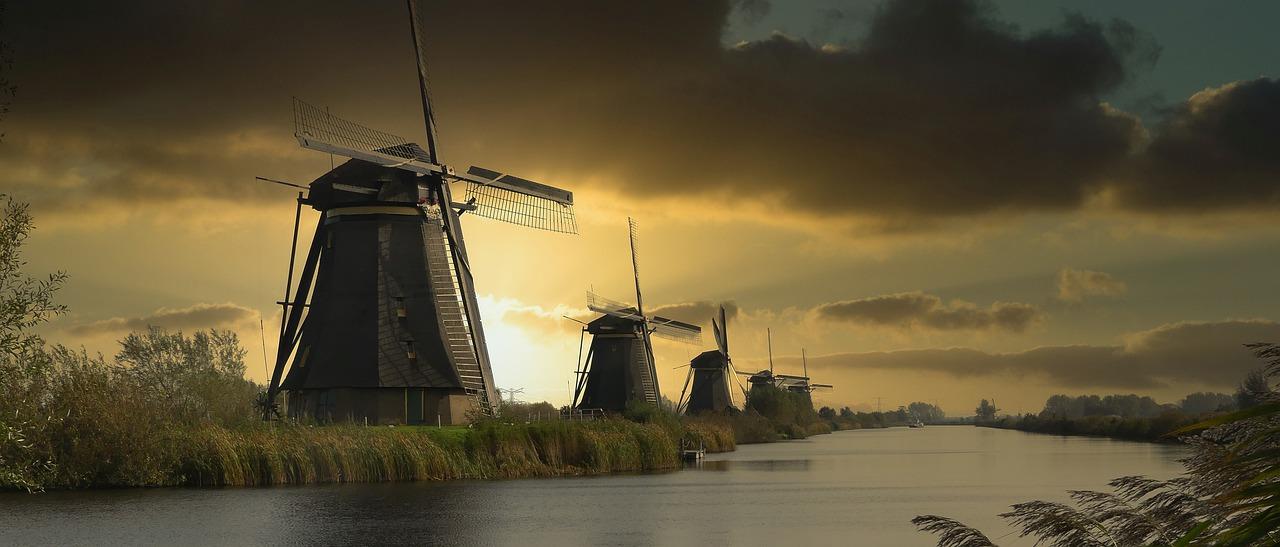 Les Pays-Bas, le pays des moulins