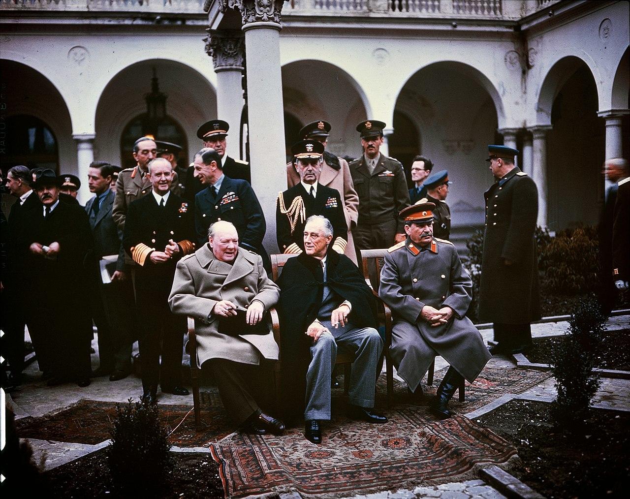 Les trois grands dirigeants de l'époque à Yalta