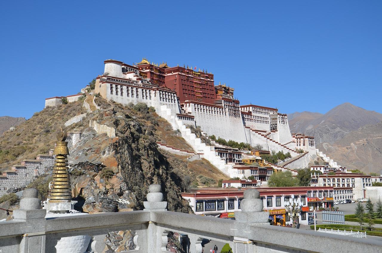 Le palais du Potala au Tibet