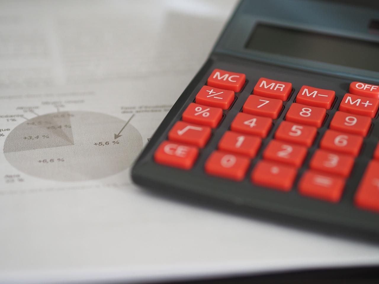 Comment effectuer des calculs comptables ?
