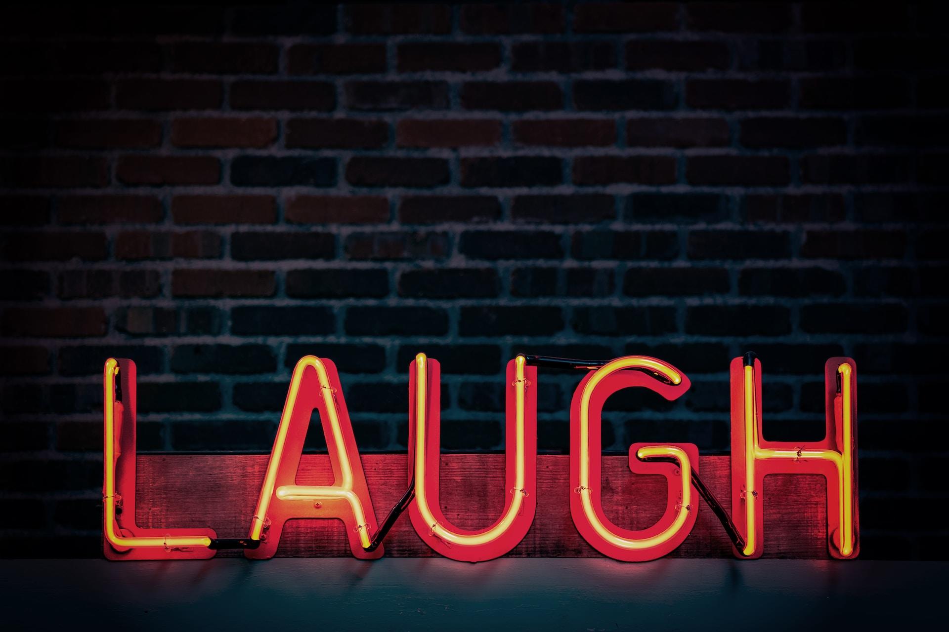 panneau laugh rire en anglais