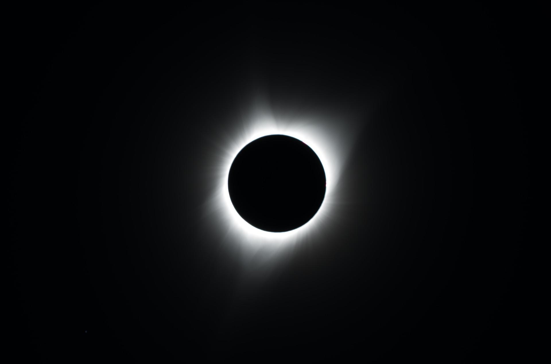 éclipse phénomène naturel