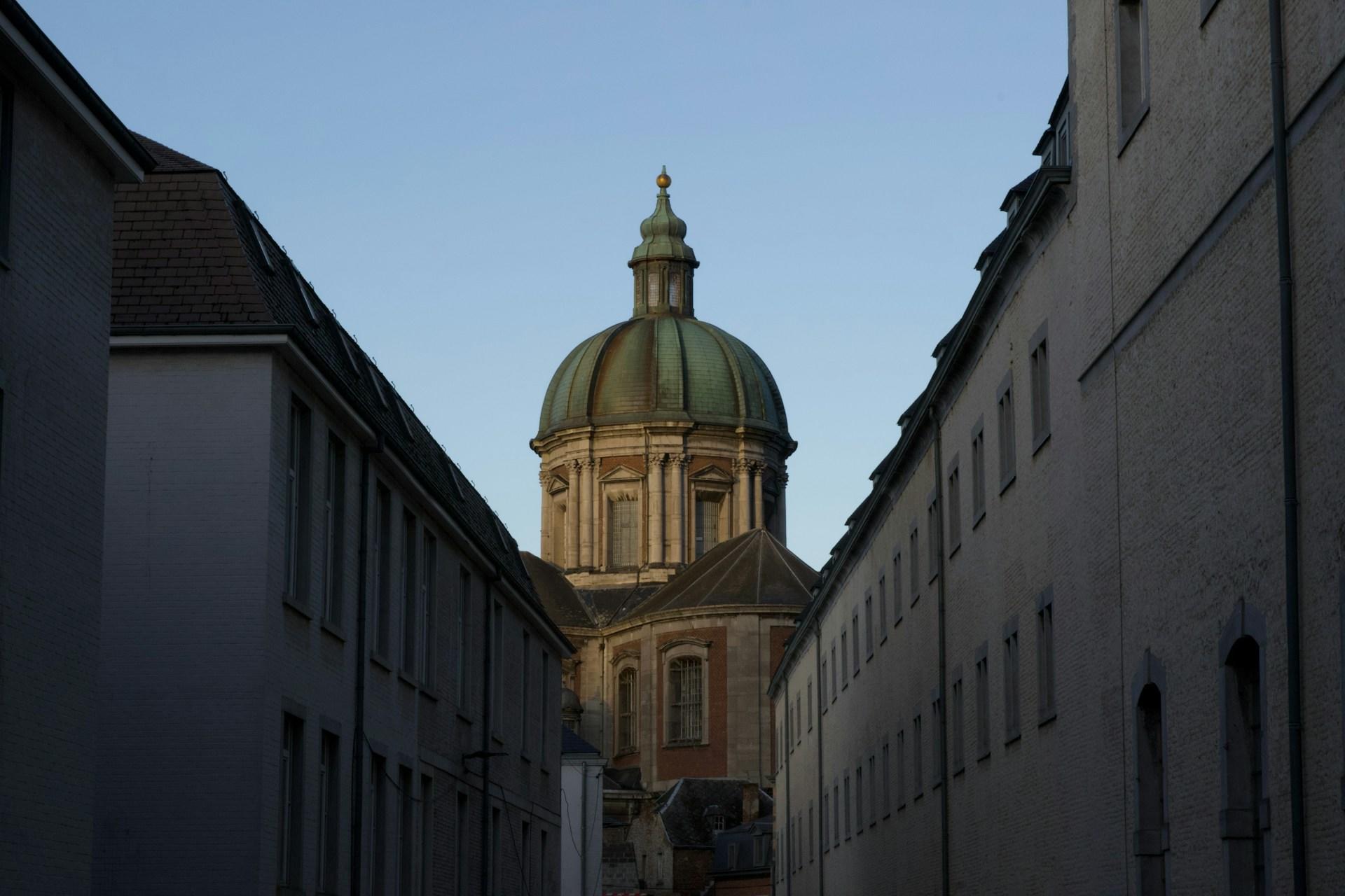 ville de Namur Wallonie le soir