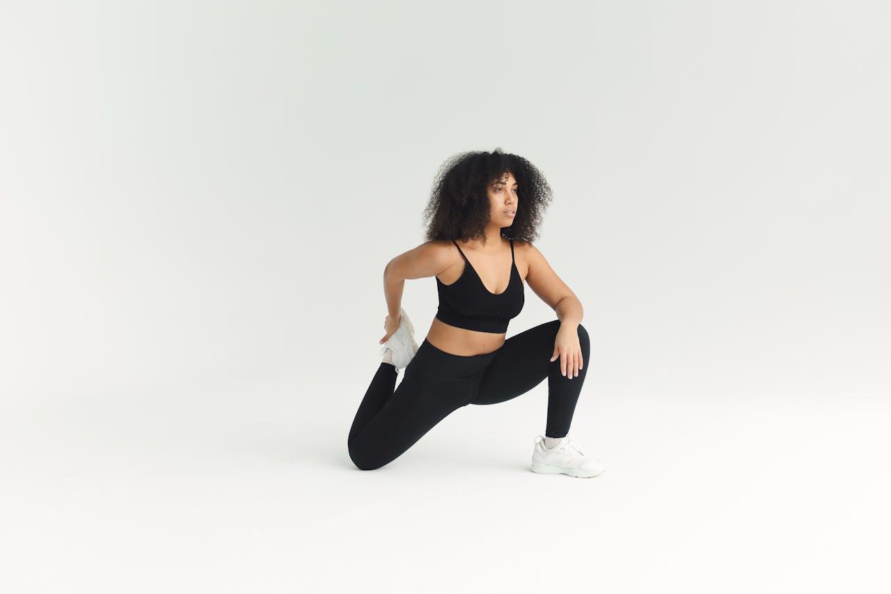 fille faisant pilates