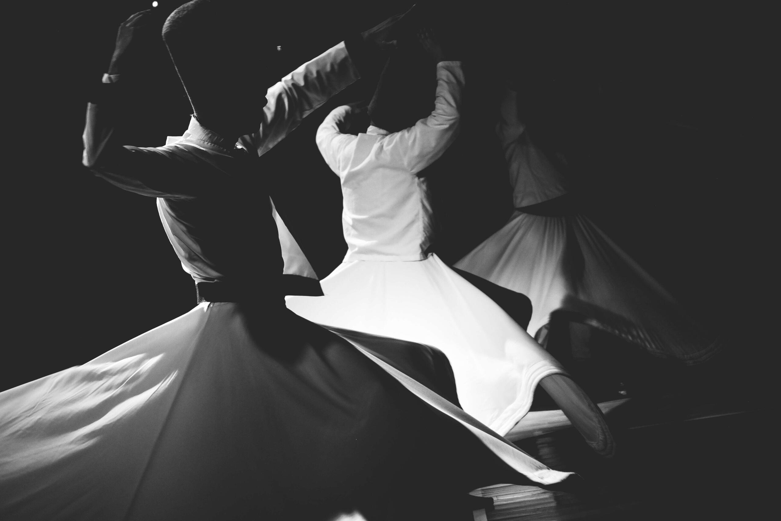 Comment improviser une danse sur une musique aléatoire ?