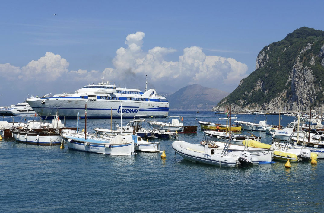 Какво има за посещение в Капри?