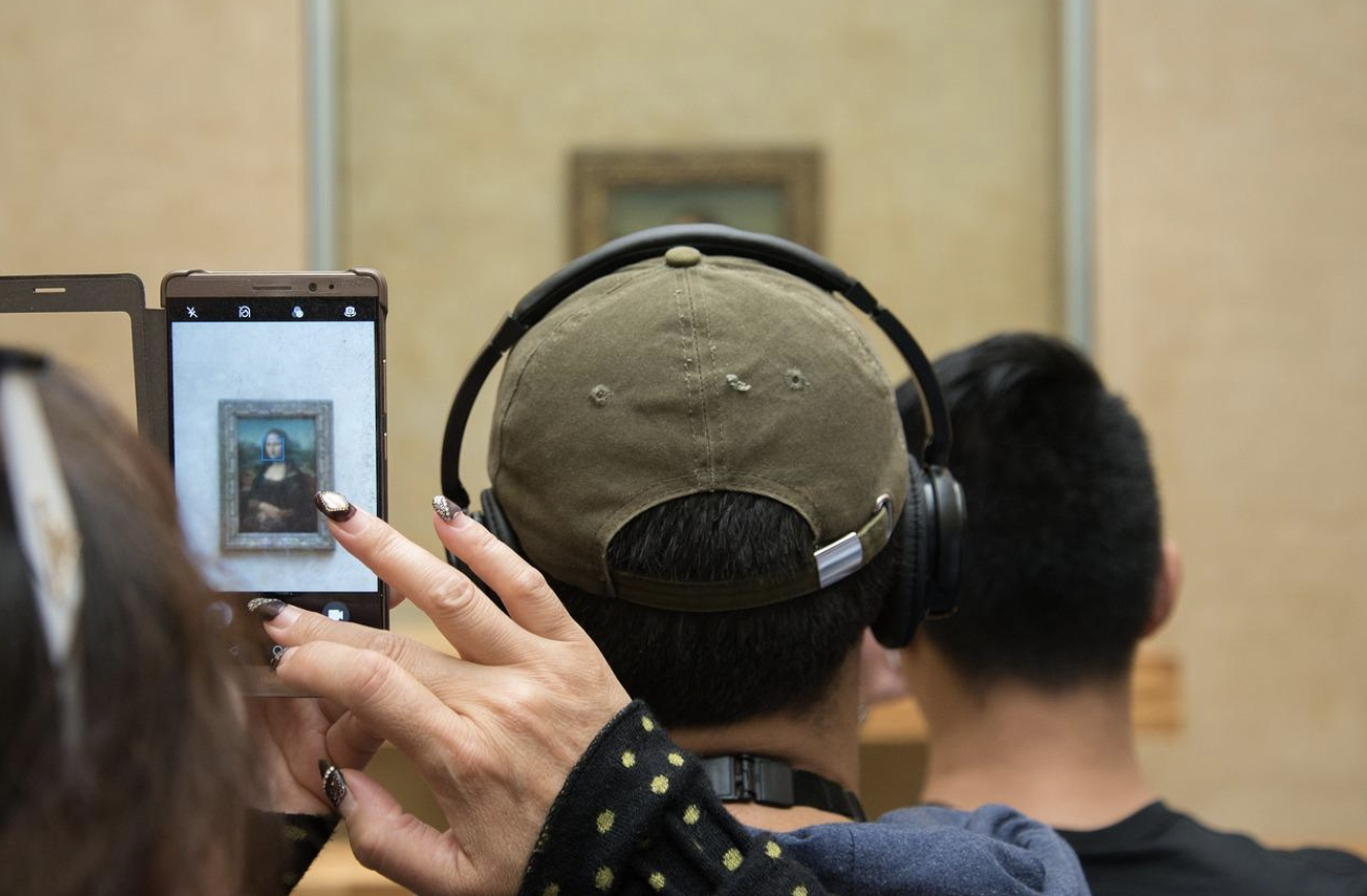 мона лиза в лувъра