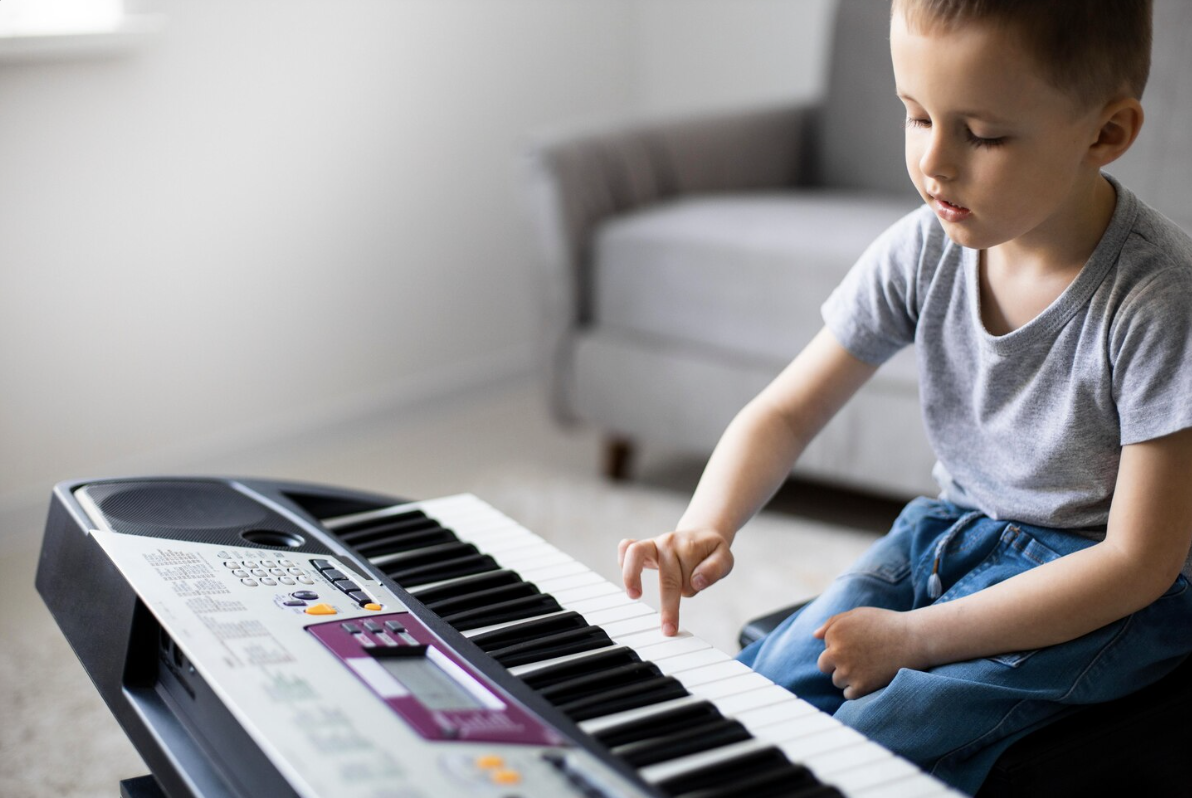 пиано за деца