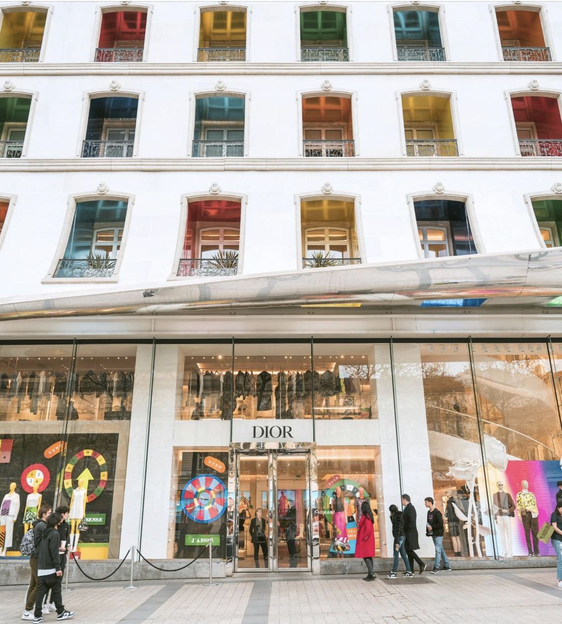 магазин на диор в париж