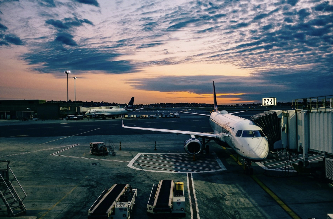 варианти за полети до Париж