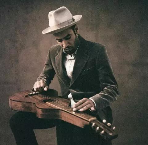 Saiba dar sequência aos acordes como Ben Harper