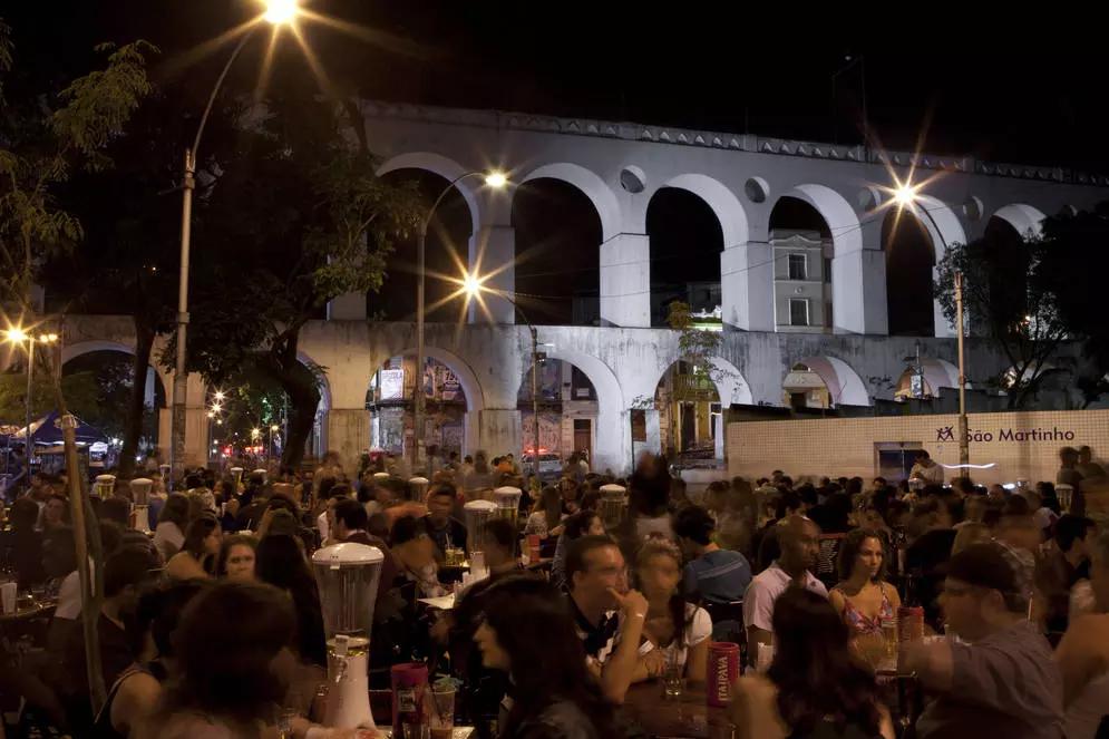 Locais onde aprender música popular no Rio de Janeiro.