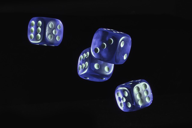 Dados jogados ao ar
