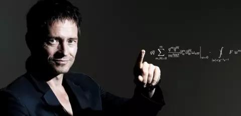 Matemática rima com amor? Para Edward Frenkel sim!