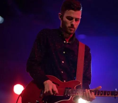 Guitarrista: não tenha pressa para aprender bem o violão ou a guitarra