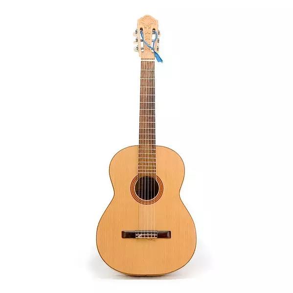 Primeiro Violão Clássico