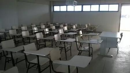 Quanto recebe um professor particular?