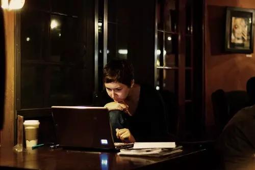 Como encontrar alunos online?