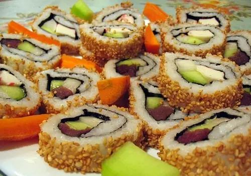 Por que aprender o idioma do Japão? Sushi