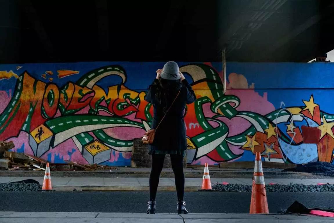 Graffittis e idioma combinam!