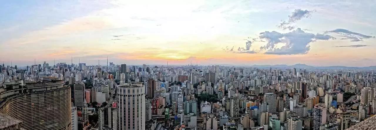 Conheça o idioma na capital paulista