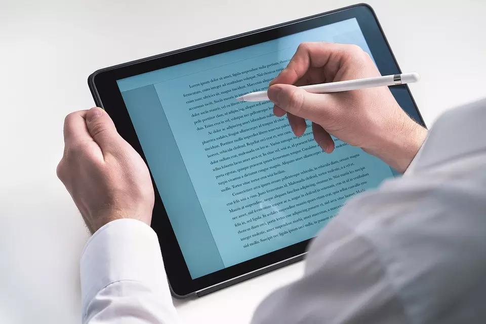 Crianças podem aprender muito sobre nosso idioma através de aplicativos para iPads.