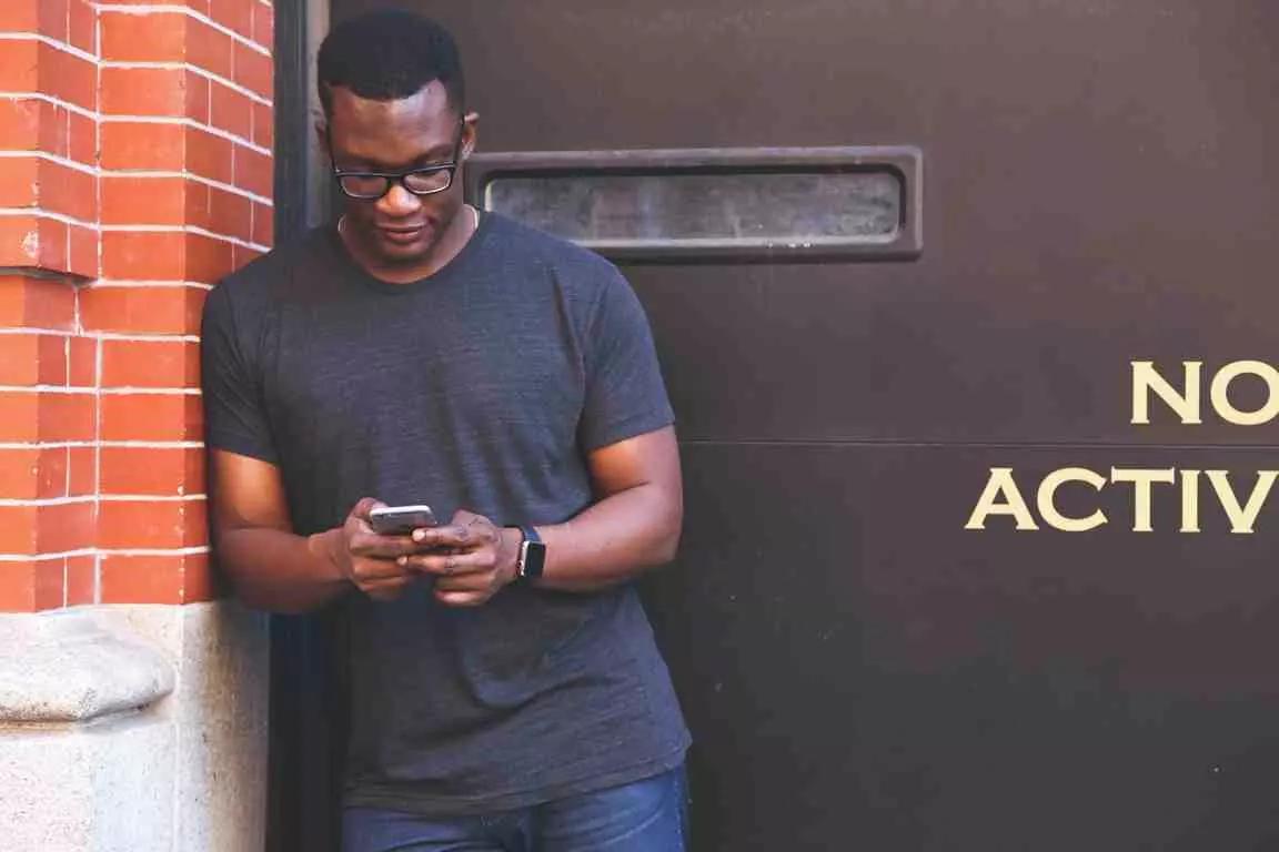 Aprenda o idioma rápido através do seu celular