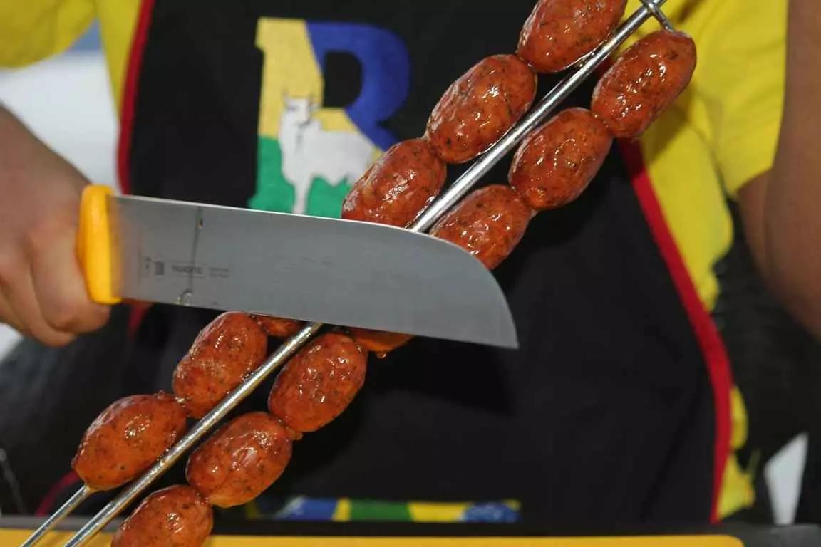 O churrasquinho brasileiro caiu na moda