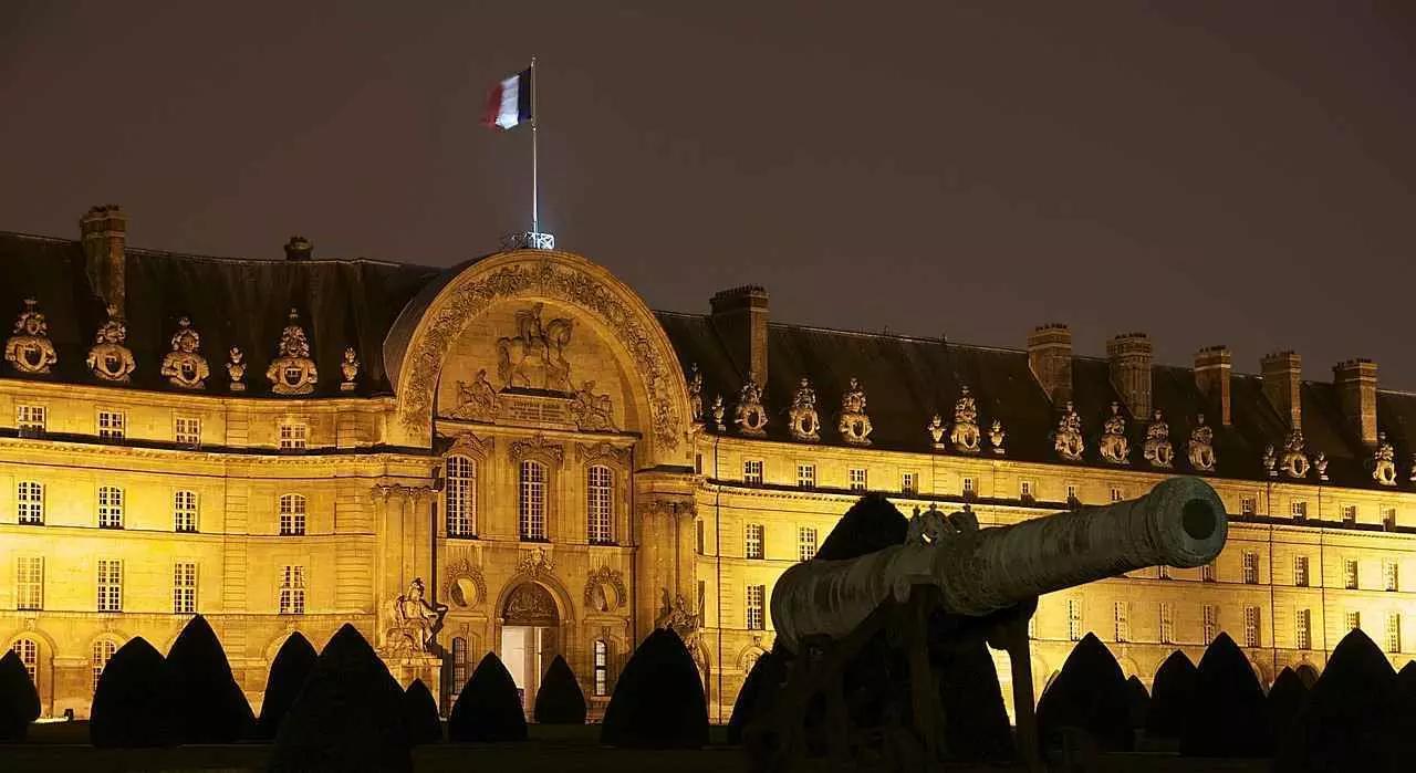 Aprenda o idioma e venha turistar na França