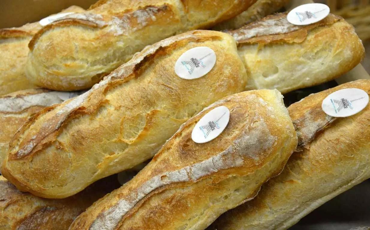 Pão, confeitaria, queijos, especialidades francesas