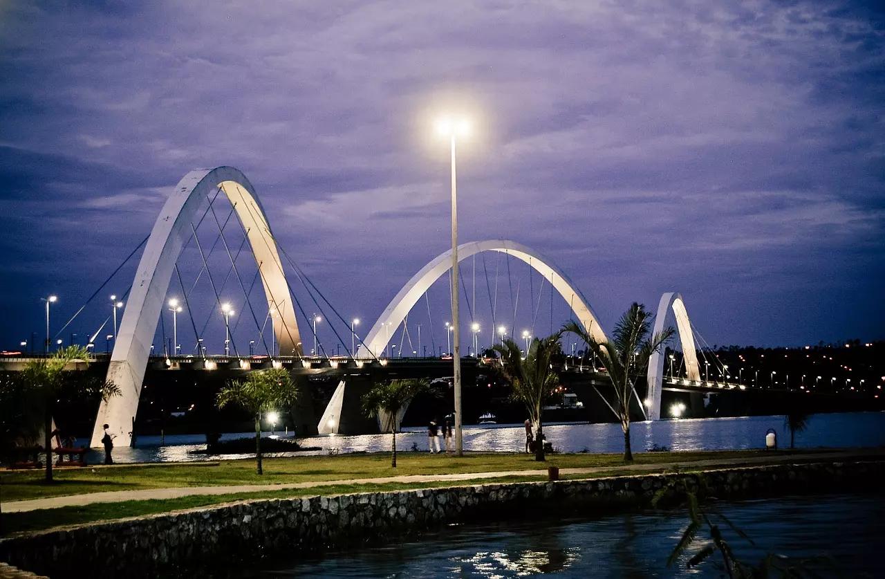 Onde aprender espanhol em Brasília?