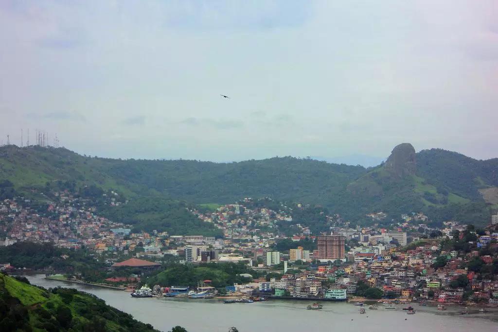 Você pode encontrar bons locais com ótimas aulas de francês em Vitória.