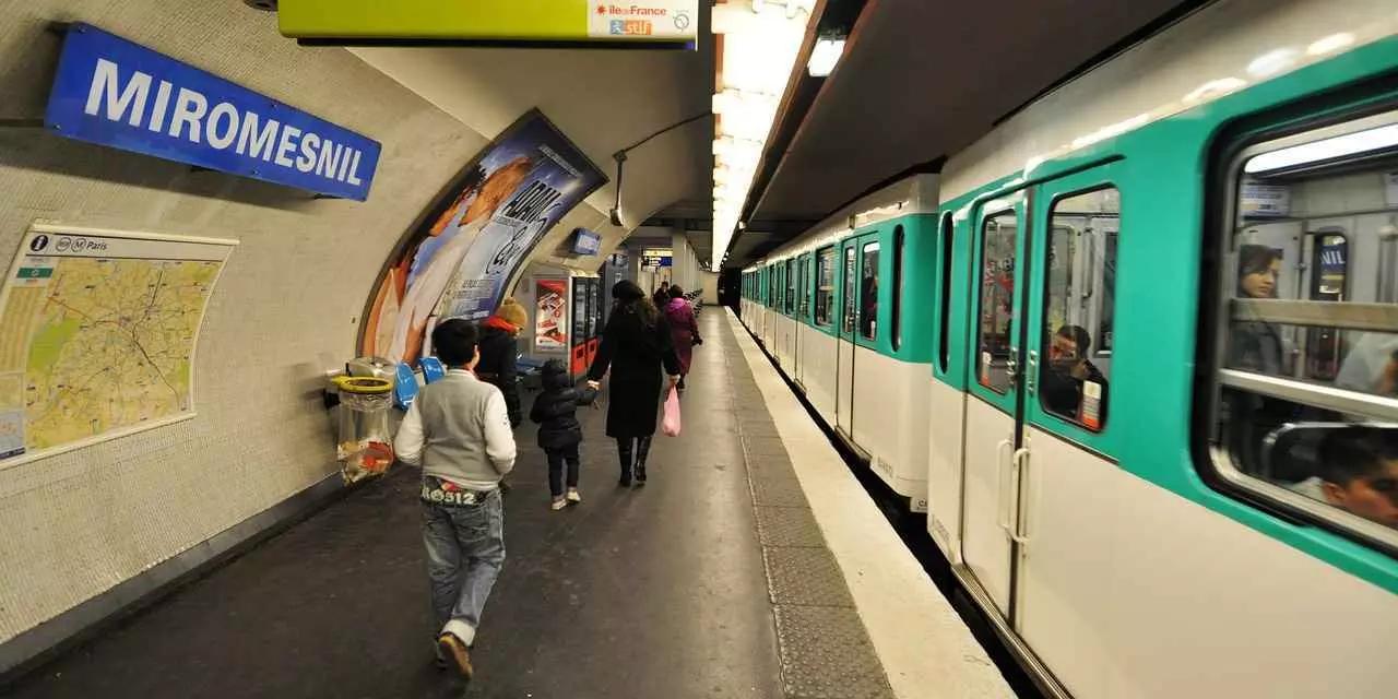 A capital francesa é uma destinação conhecida para quem quer aprender a língua francesa