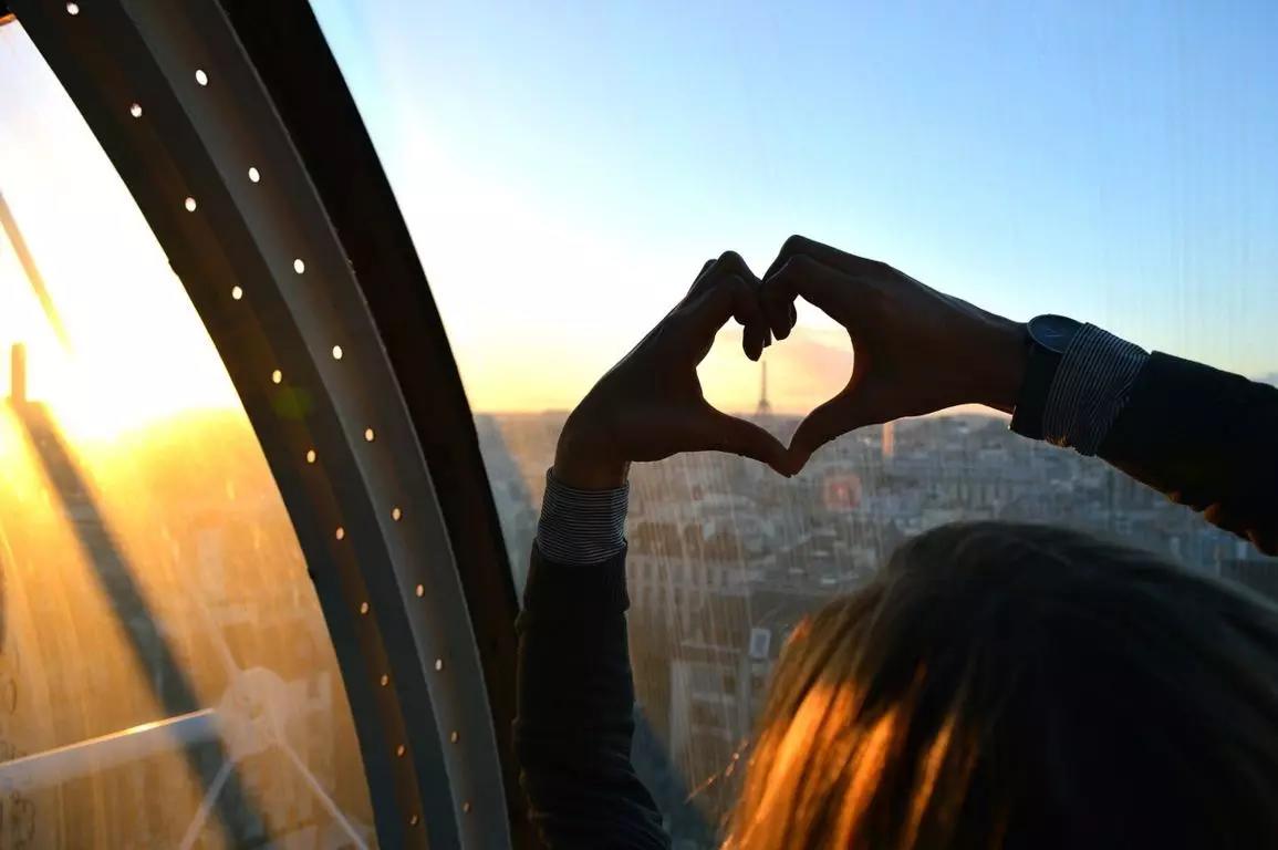 A França é o país que mais recebe turista no mundo