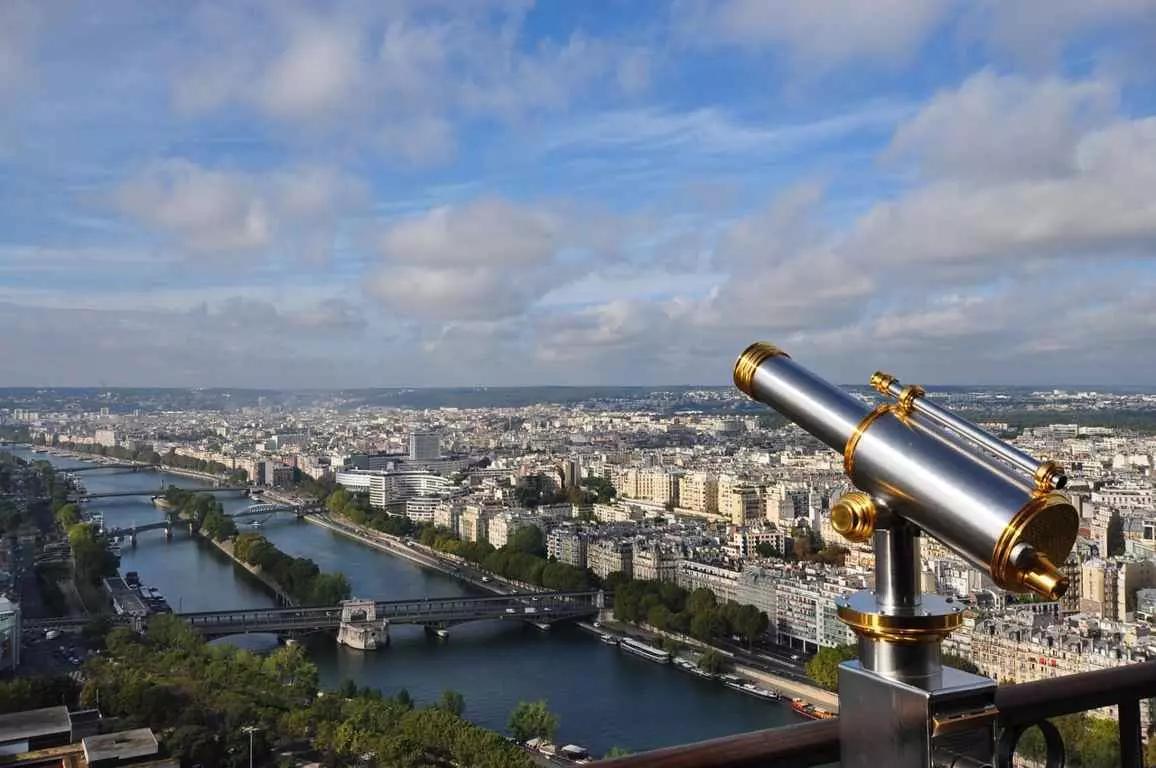 Aprenda a língua francesa e vá longe!