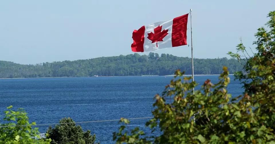 A região do Quebec tem a língua francesa como oficial.