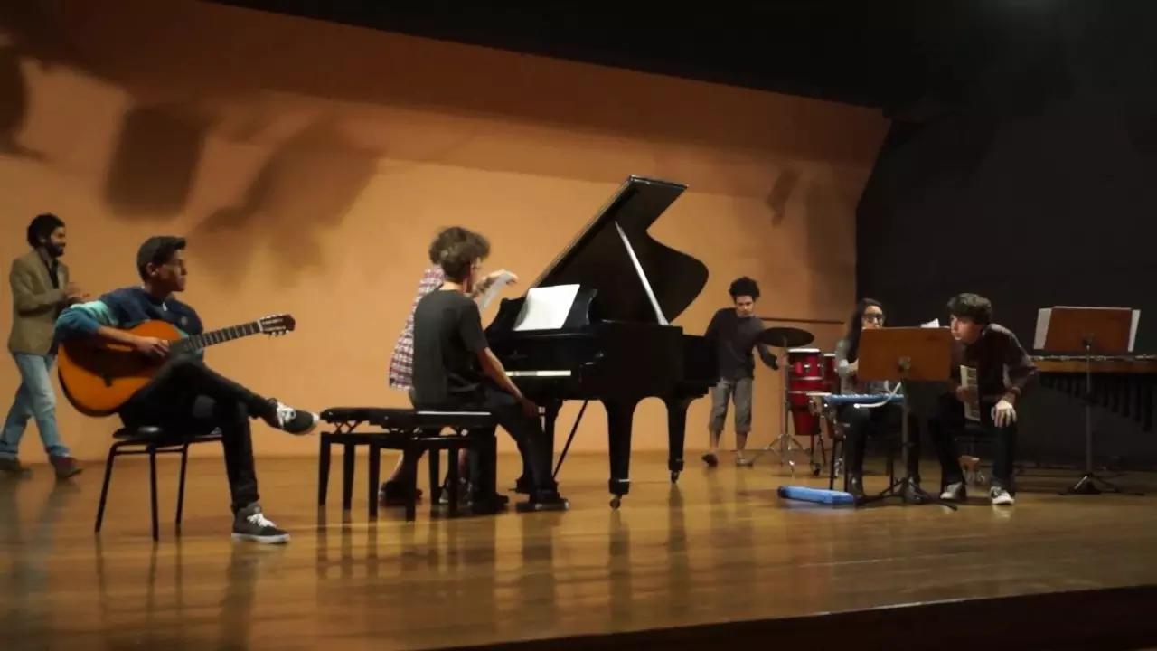 Moacir Santos: onde estudar piano em BH