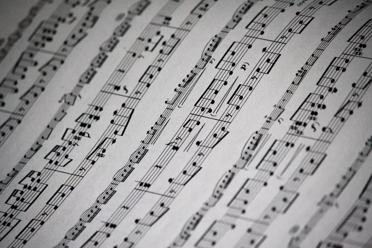 Os melhores livros para aprender a tocar teclado.