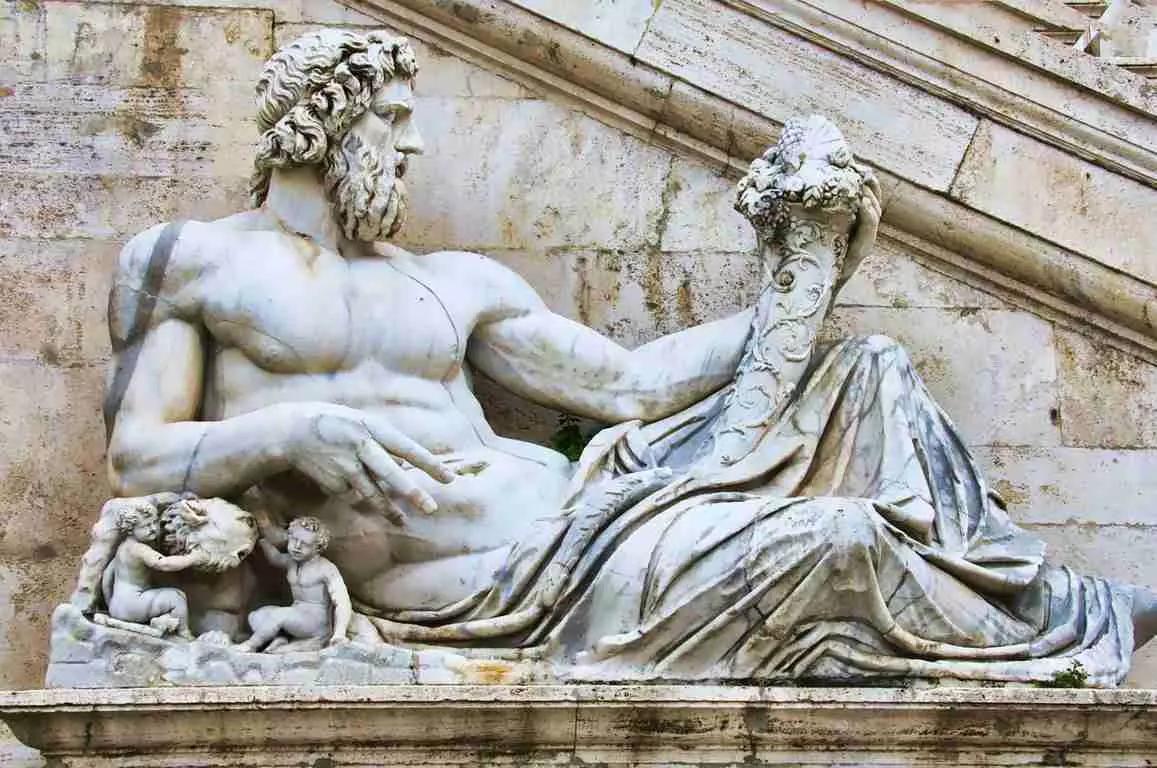 Fale a língua italiana e mude para o país