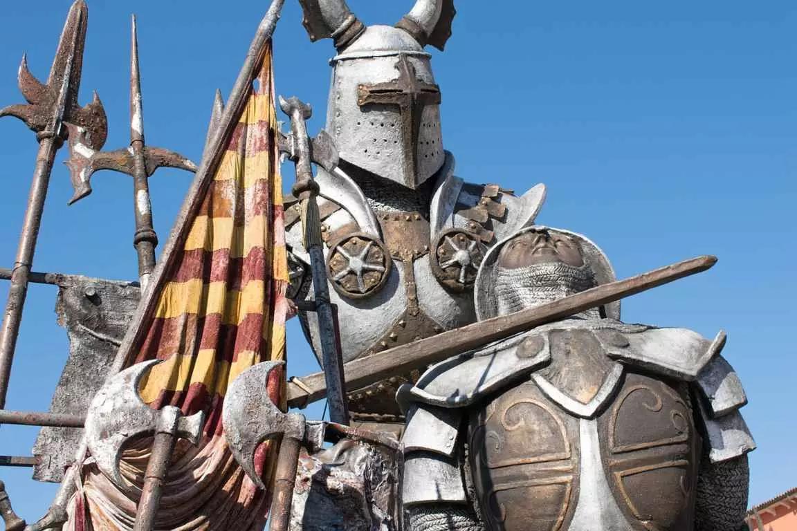 Os guerreiros medievais protegeram o idioma de Dante?