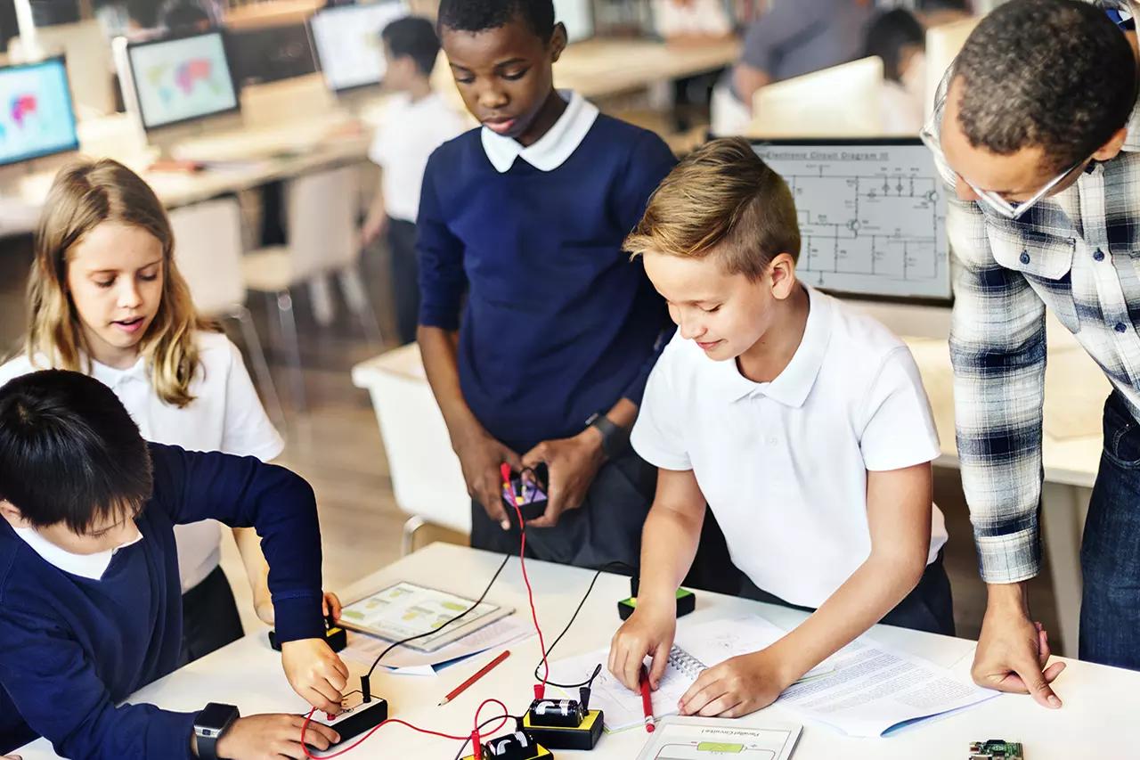 reforco-escolar-escola-futuro