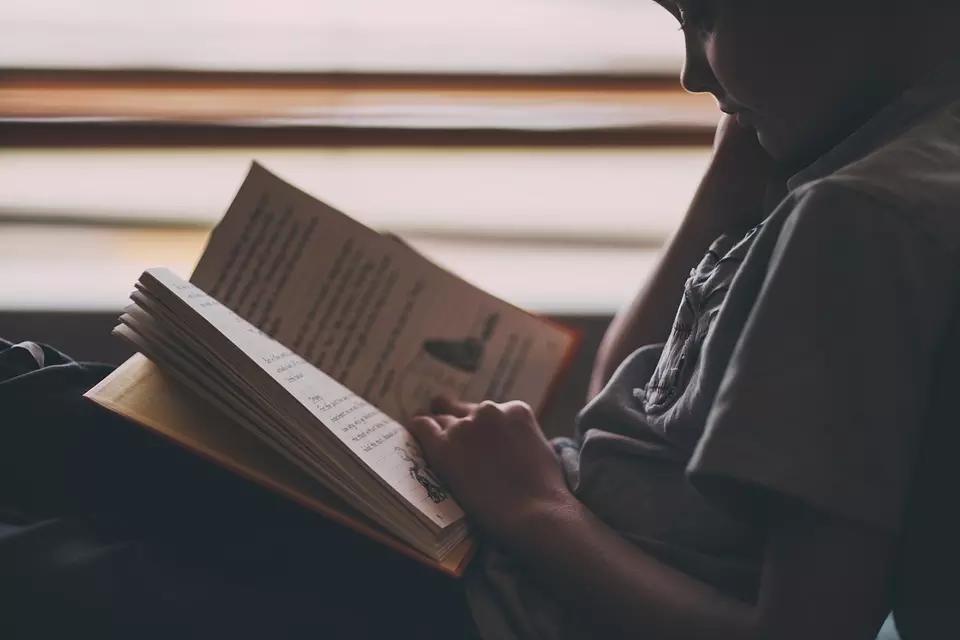 Histórias para crianças são ótimas para quem está aprender o idioma da Alemanha.