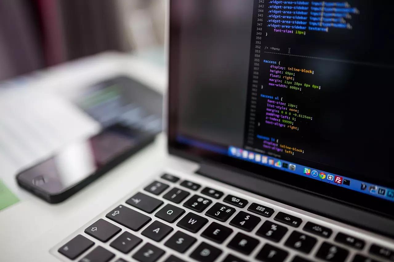 Formação em informática: 10 dicas importantes para saber.