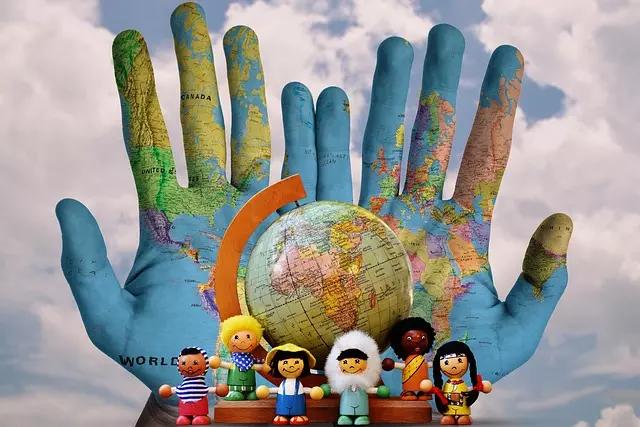 A melhor maneira de lidar com os negativos é identificando quais as diferenças para tentar entendê-las.