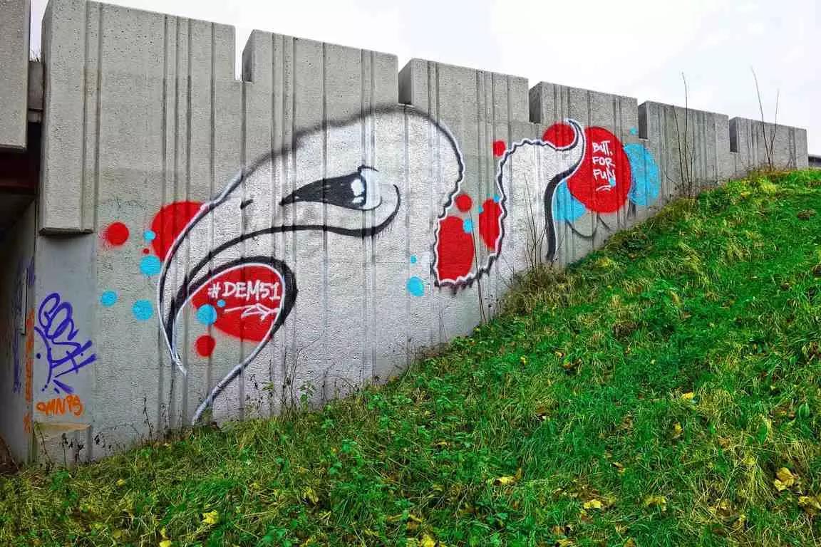 Aulas de arte urbana também vale