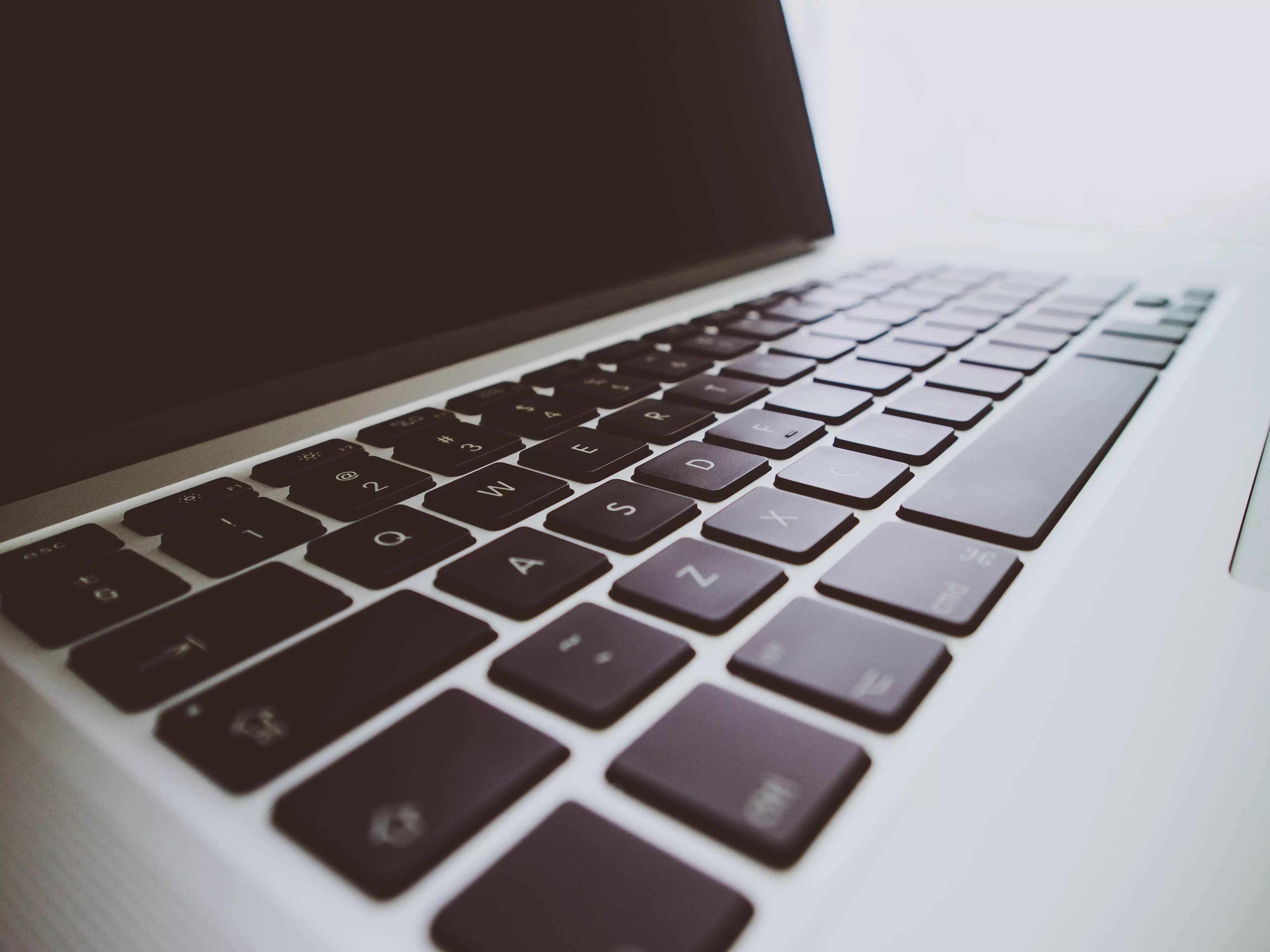 O reforço acadêmico pela web é muito válido