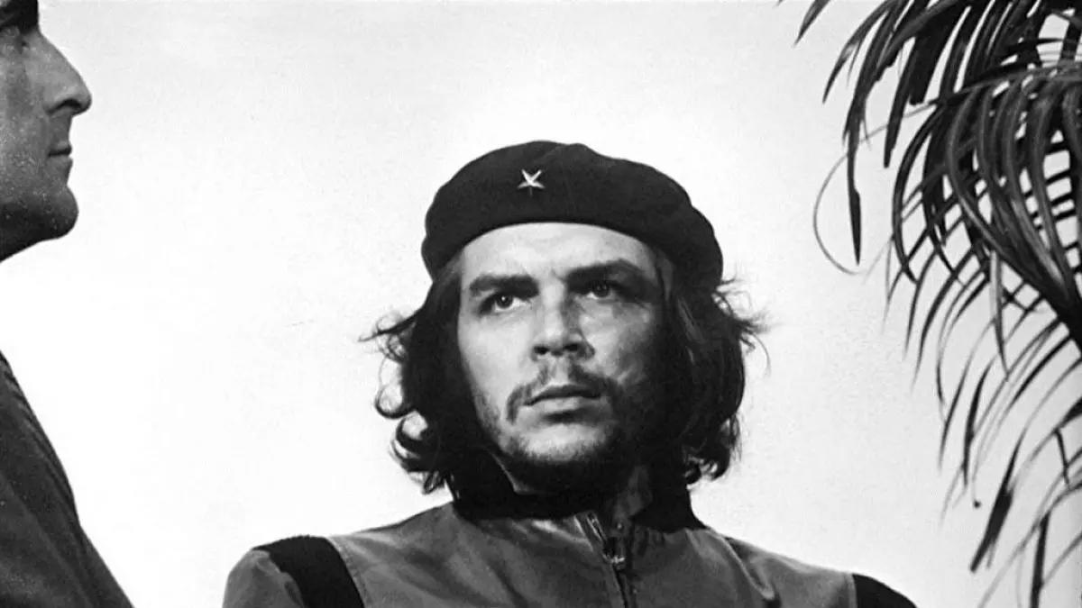 Quem tirou uma foto do revolucionário?