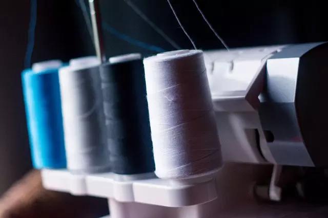 Quanto mais complexa a máquina, mais cara ela é.